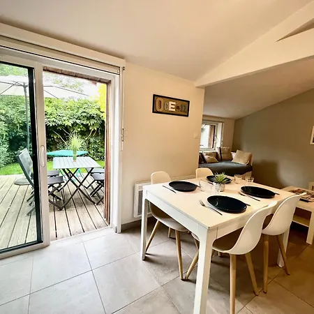 Holiday home Maison Aquitaine 